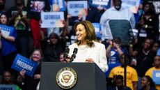 Kamala Harris speaks at rally in Savannah, Georgia